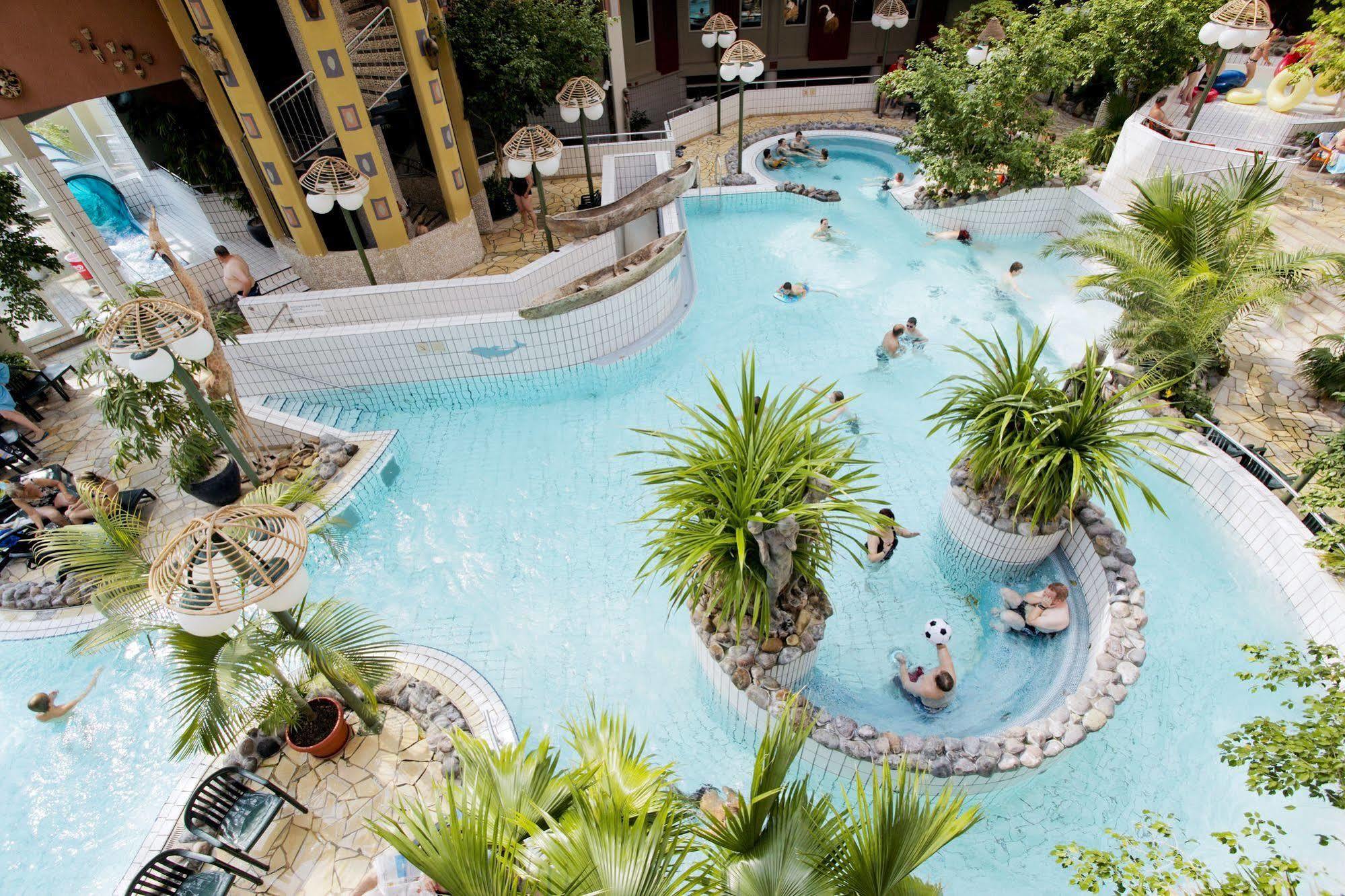 Center Parcs Nordseekueste Bremerhaven Тоссенс Экстерьер фото
